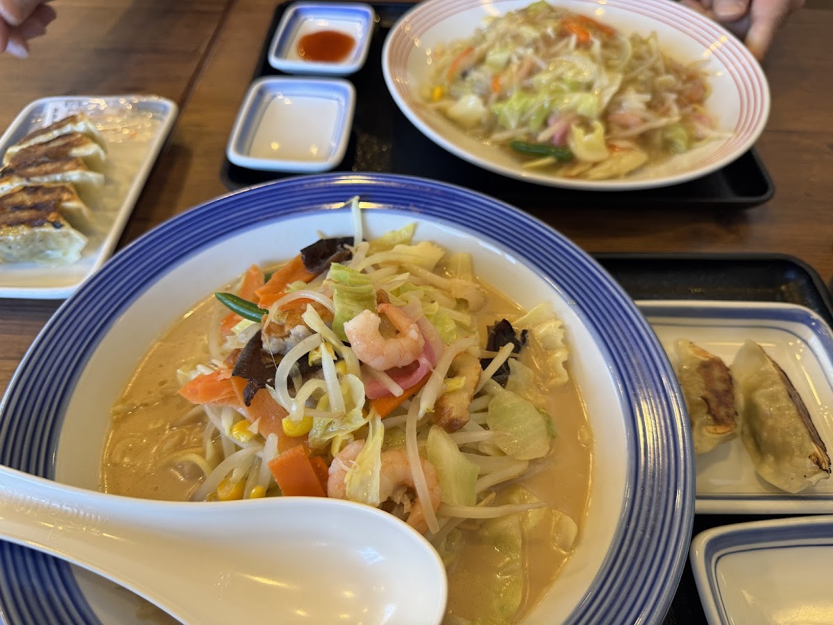 Ringer Hut Isahaya By-Pass Photos 2